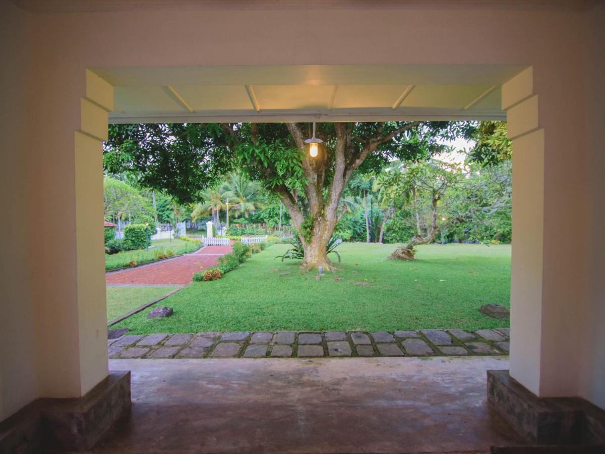 אונה ואטונה Thalpe Walawwa Heritage Villa מראה חיצוני תמונה