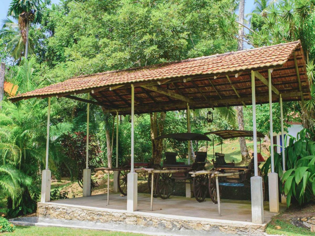 אונה ואטונה Thalpe Walawwa Heritage Villa מראה חיצוני תמונה