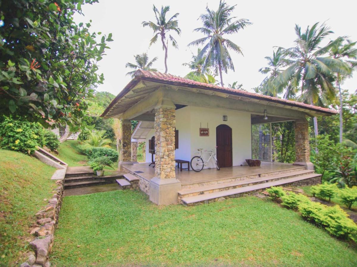 אונה ואטונה Thalpe Walawwa Heritage Villa מראה חיצוני תמונה