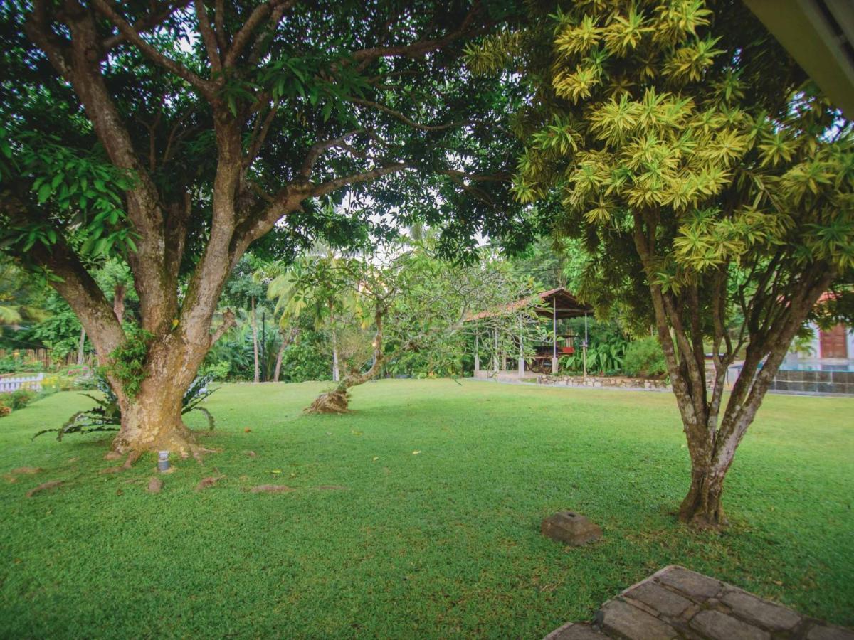 אונה ואטונה Thalpe Walawwa Heritage Villa מראה חיצוני תמונה