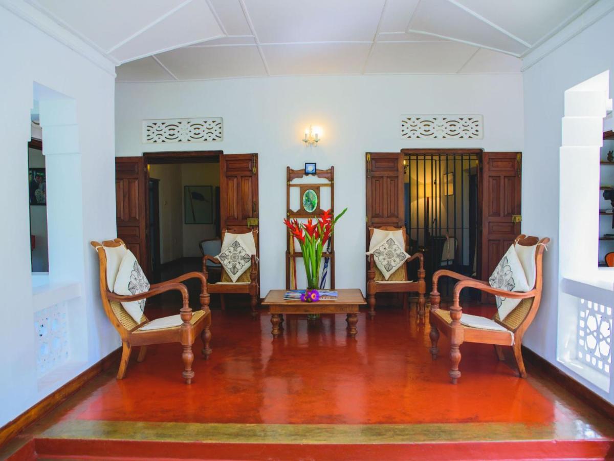 אונה ואטונה Thalpe Walawwa Heritage Villa מראה חיצוני תמונה